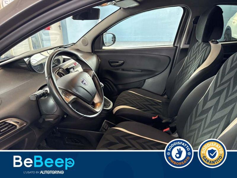 Lancia Ypsilon 1.2 GOLD 69CV MY16