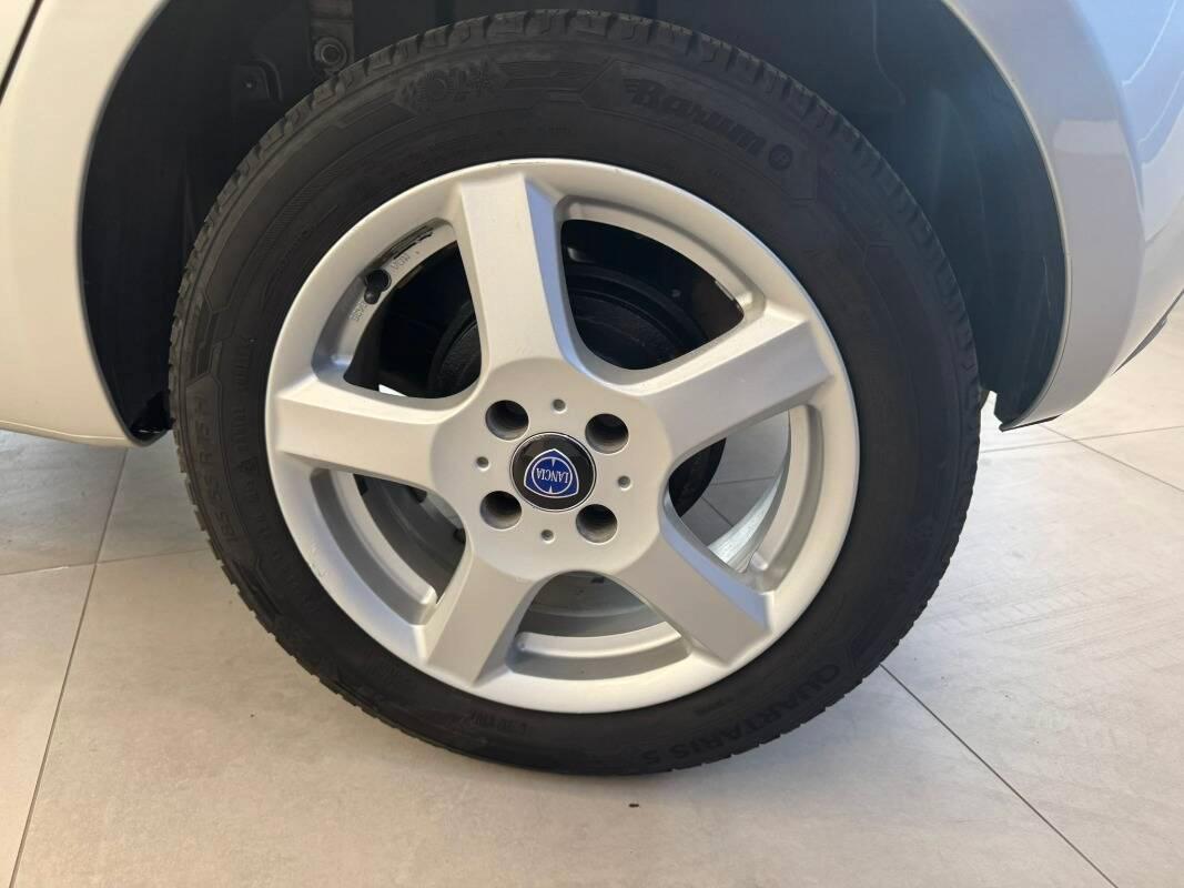 Lancia Ypsilon 1.3 mjt Gold s&s 95cv E5+