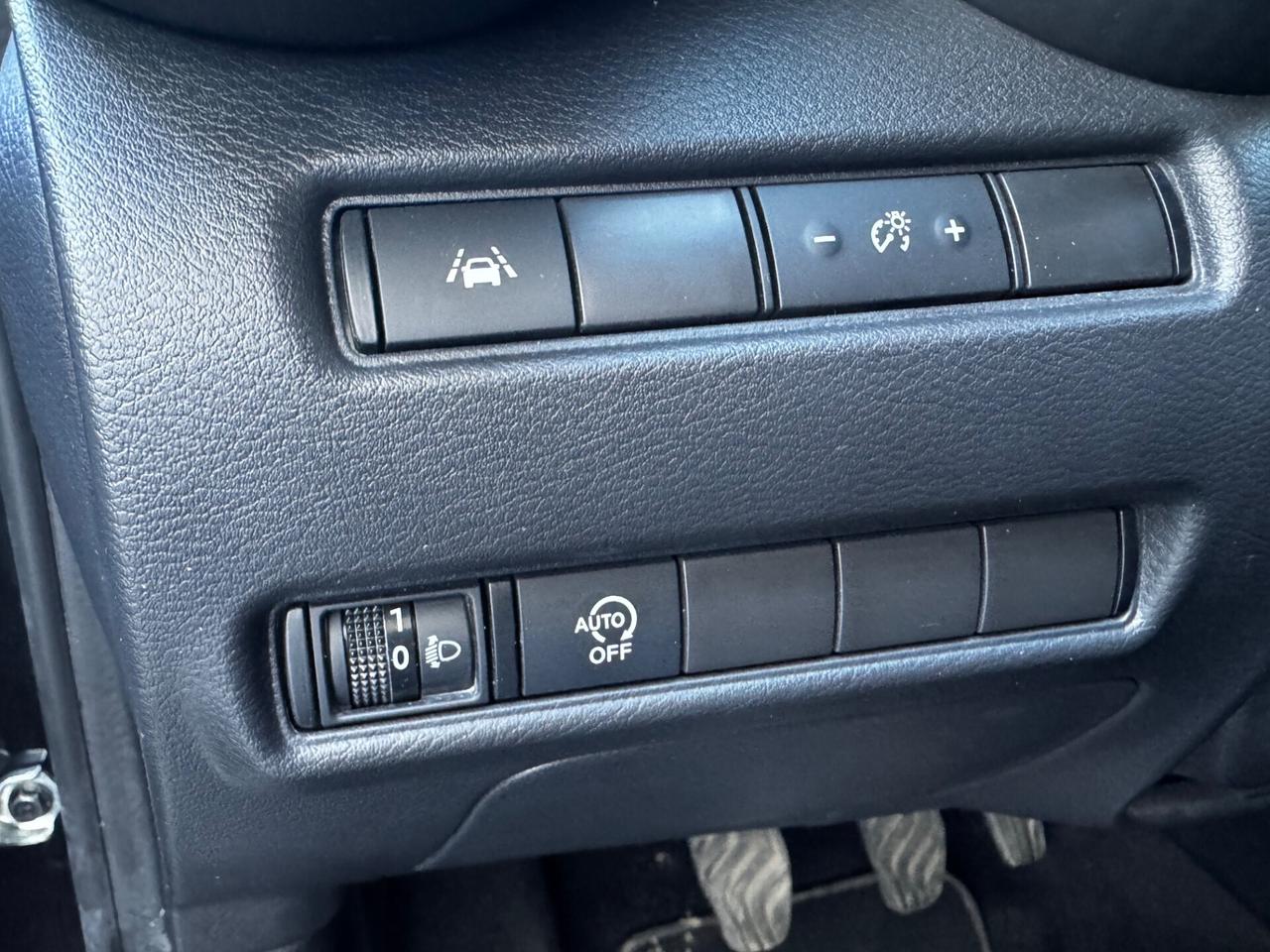 Nissan Juke 1.0 DIG-T 114 CV DCT N-Connecta