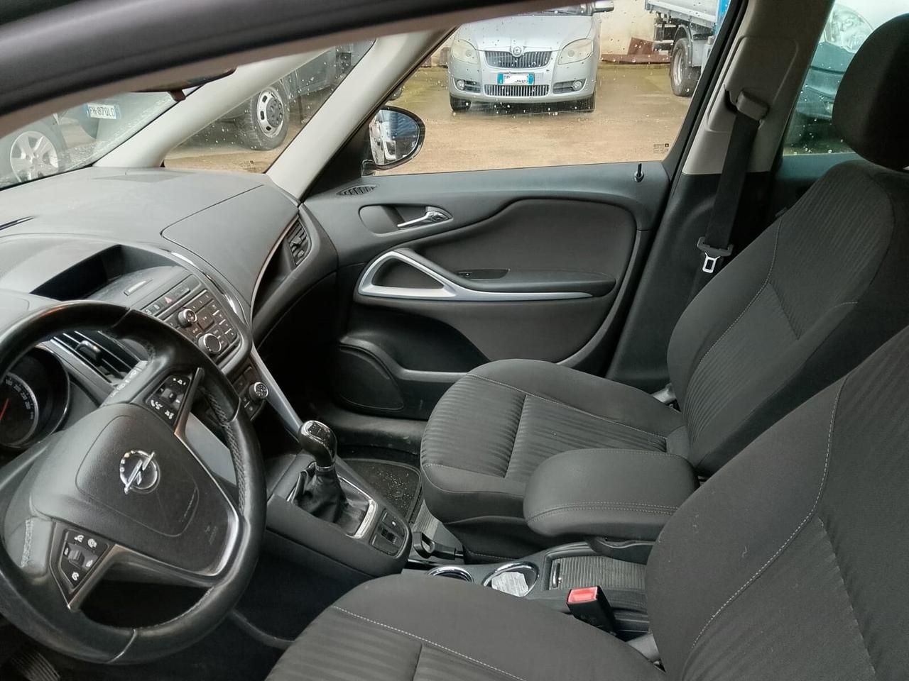 Opel Zafira Tourer 2.0CDTi 110CV Cosmo 7posti