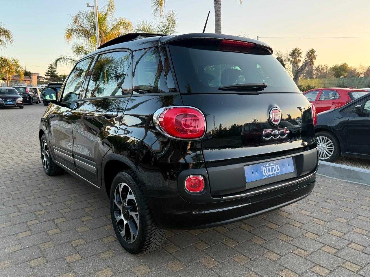 FIAT 500L 1.6MJT 120CV LOUNGE TETTO APRIBILE NAVI CAMERA