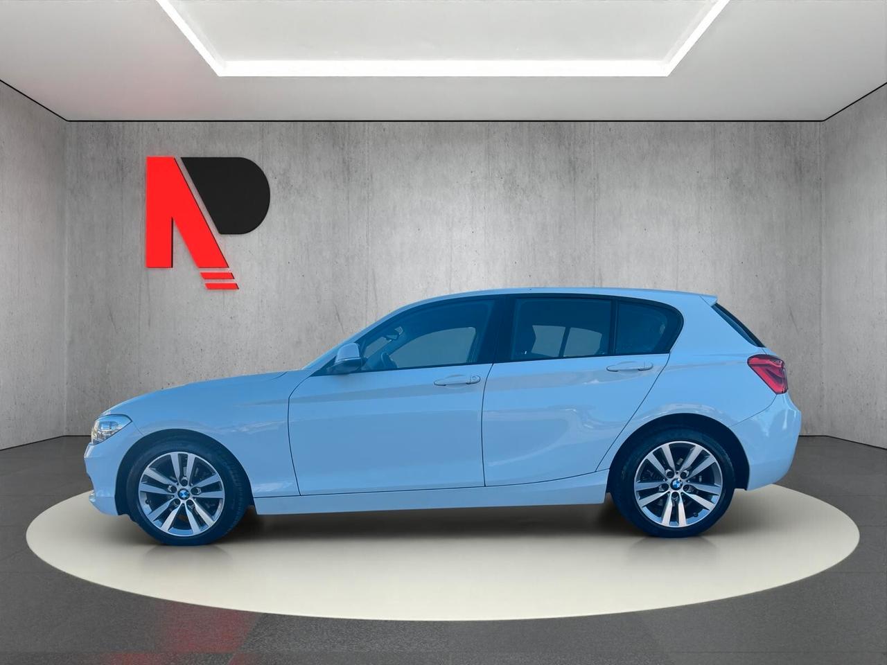 Bmw 116d 5p. Advantage Auto.