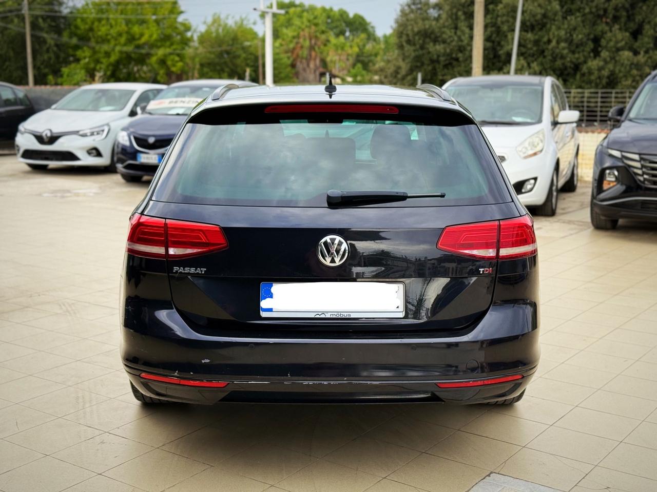 Volkswagen Passat Variant 1.6 TDI Trendline BlueMotion Technology