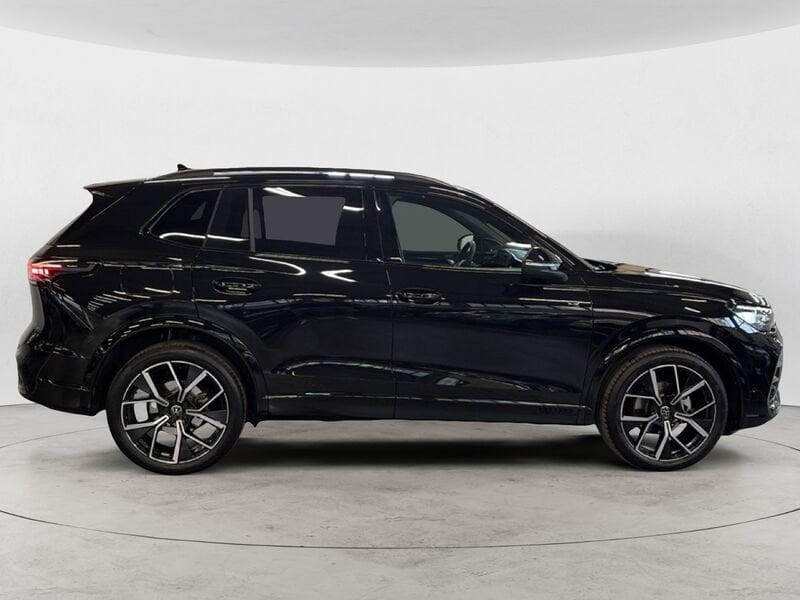 Volkswagen Tiguan 1.5 TSI eHybrid 150KW R-Line Plus DSG
