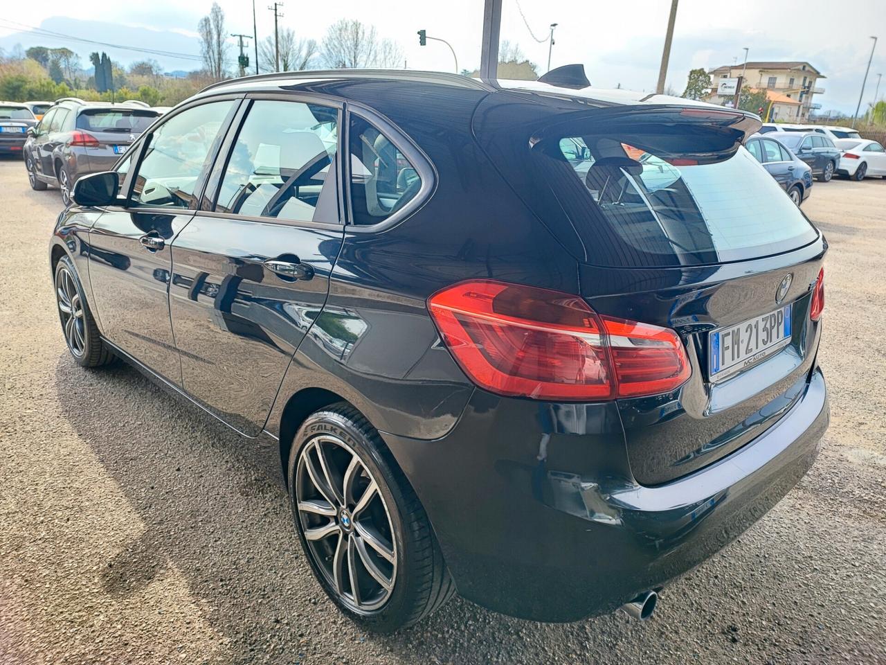 Bmw 2er Active Tourer 218d Luxury