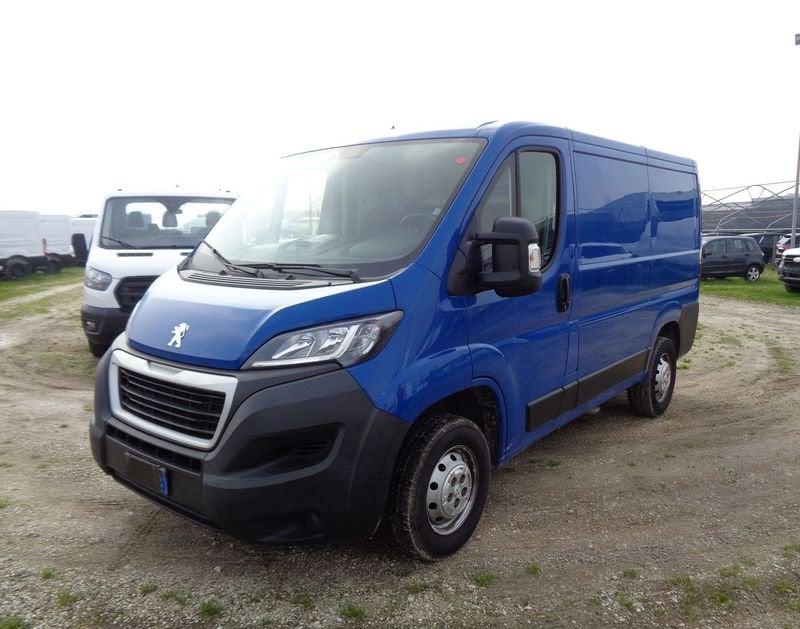 Peugeot Boxer 330 2.2 BlueHDi 140 S&S PC-TN + IVA