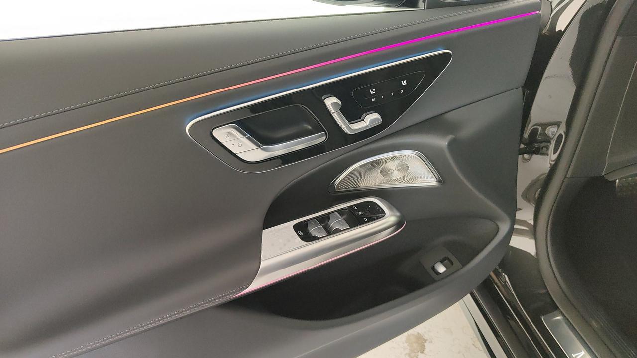 Mercedes-Benz E SW 220 d AMG Line Premium 4matic auto