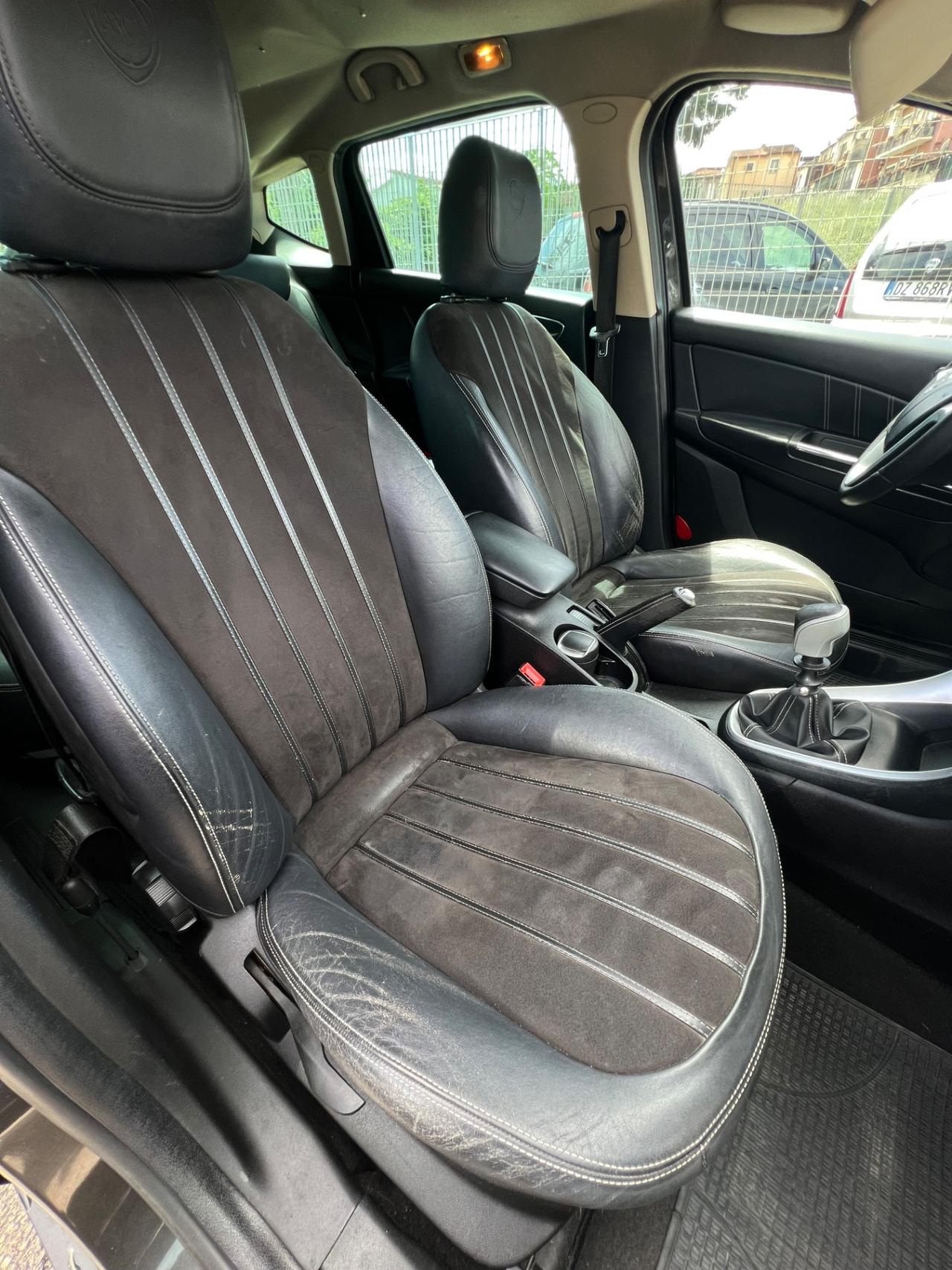 Lancia Delta 1.6 MJT DPF Platino