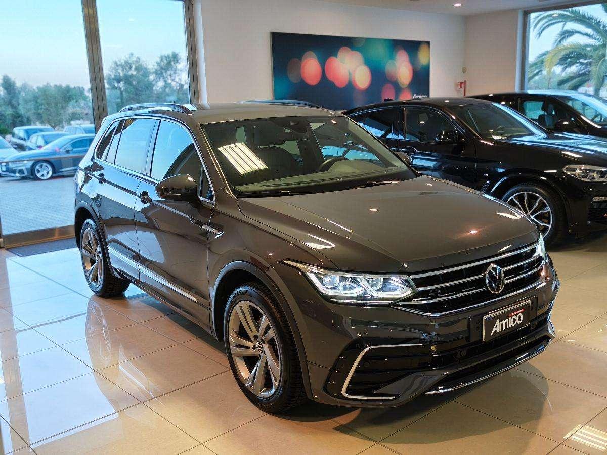 Volkswagen Tiguan 2.0 TDI R-Line Solo 68.000km 4 MOTION