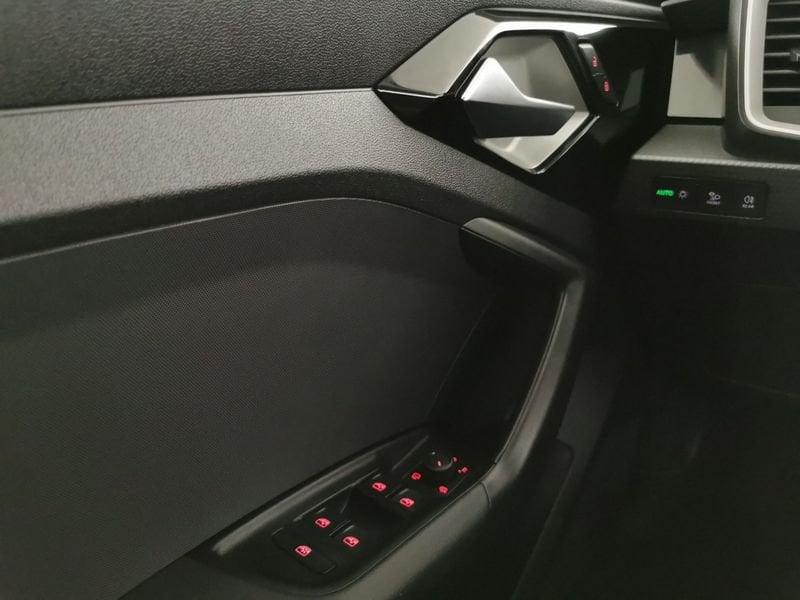 Audi A1 allstreet 30 1.0 tfsi Business 116cv s tronic