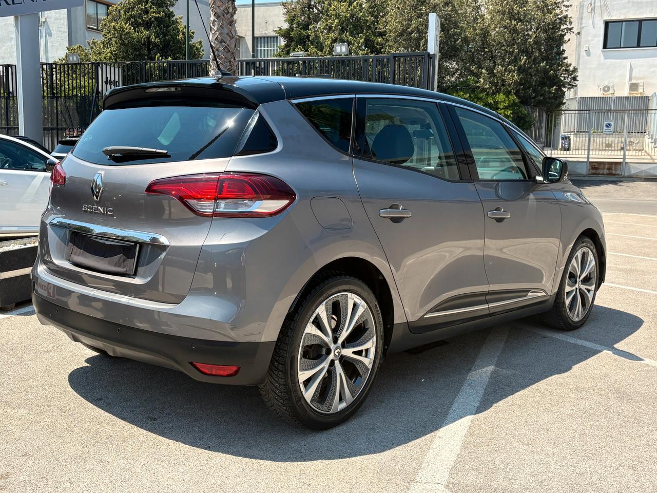 Renault Scenic Scénic dCi 8V 110 CV EDC Energy Intens AUTOMATIC