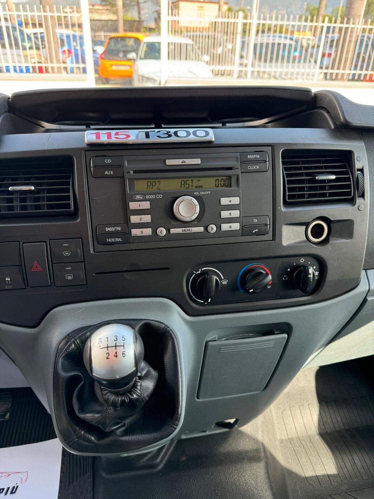 Ford Transit/Tourneo/Bus Transit 300S 2.2 TDCi/115 PC-TN Combi