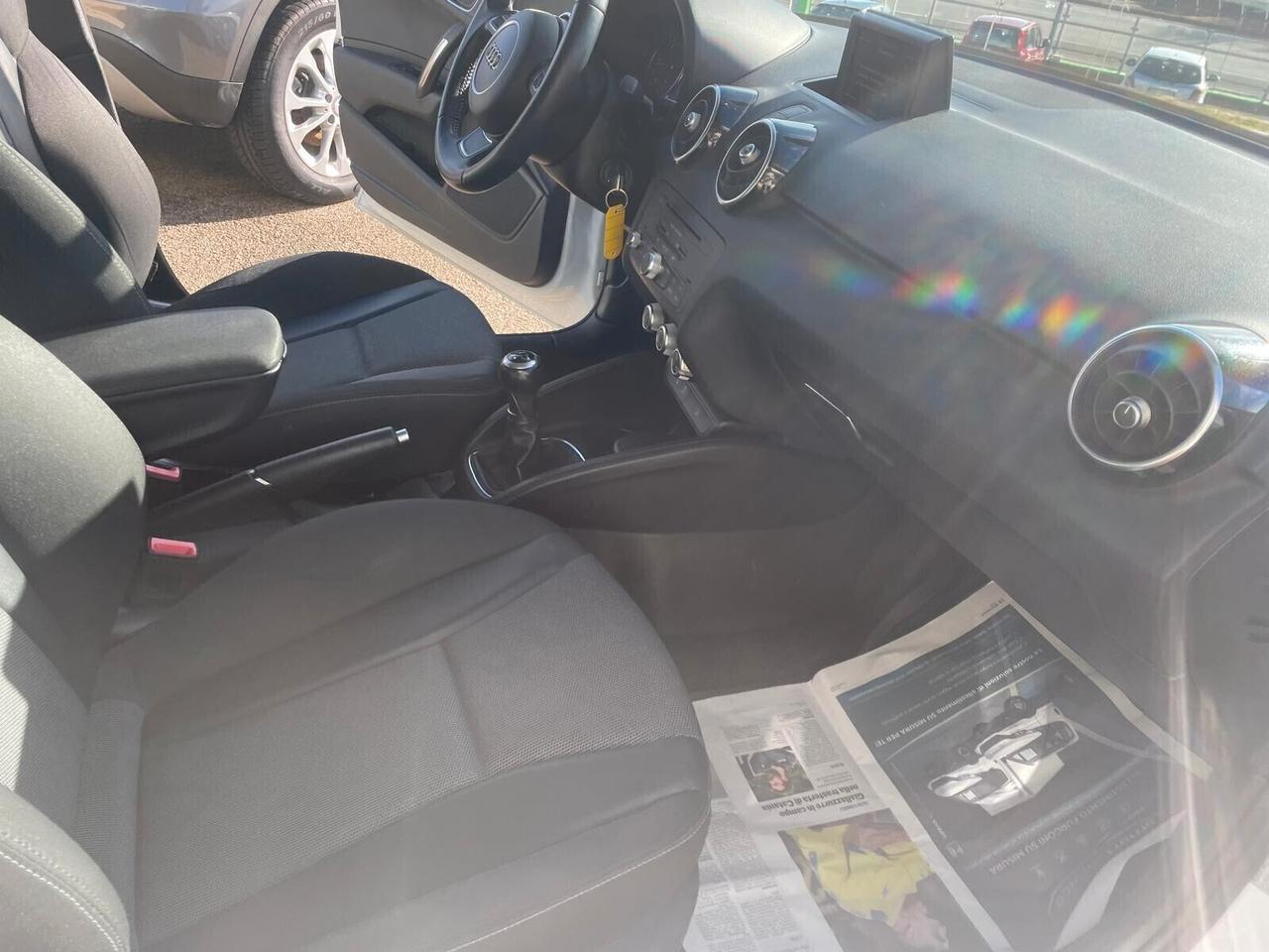 Audi A1 1.6 TDI S tronic Attraction NEOPATENTATI