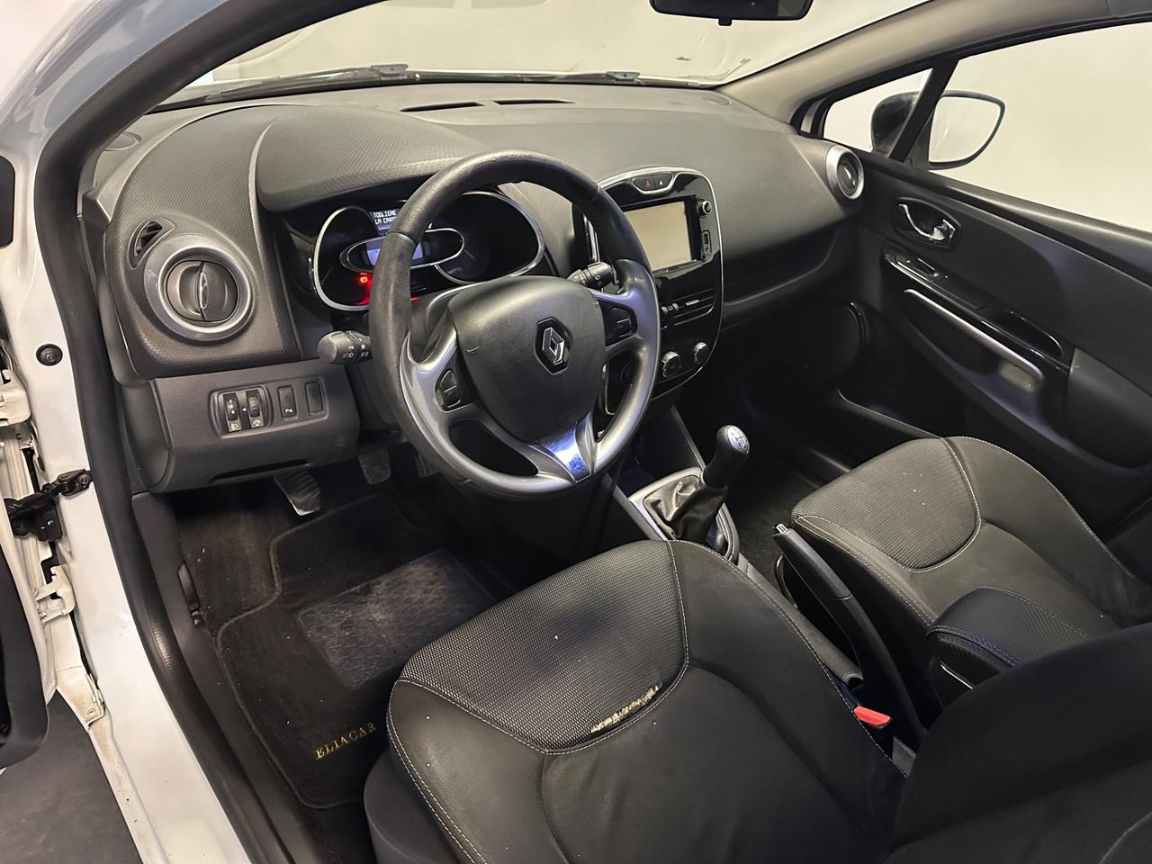 RENAULT CLIO 1.5 DCI 75CV NEOPATENTATI Costume National