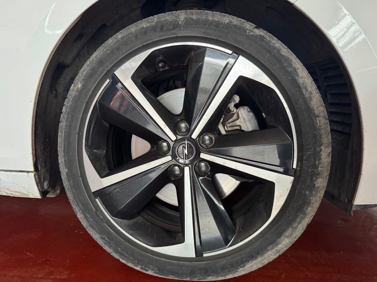 Opel Astra 1.5 T Diesel 130 CV AT8 Sports Tourer Bus. Elegance Prezzo senza vincoli