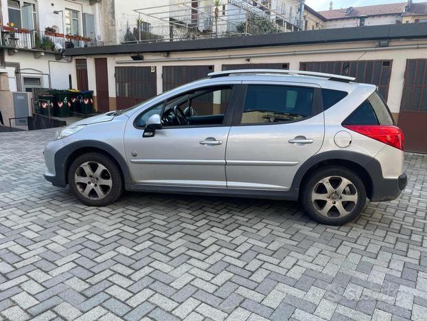 PEUGEOT 207 1.6 HDi 90CV SW XS Ciel