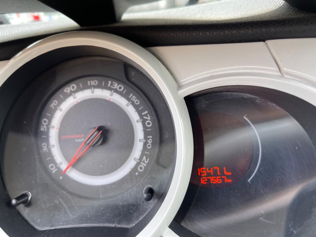Citroen C3 1.1 Exclusive a no 2011 127.000 km