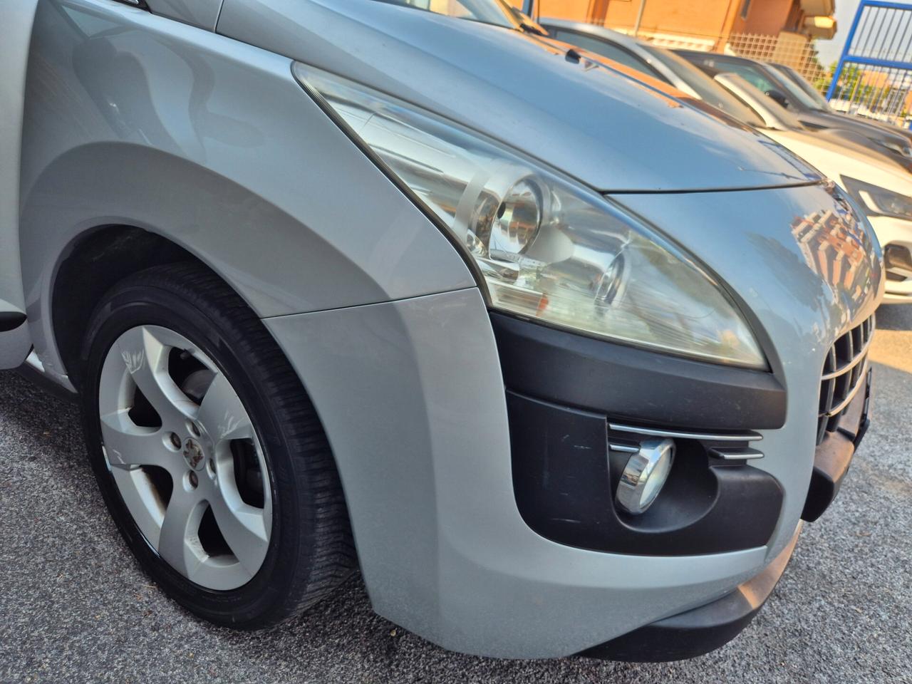 Peugeot 3008 1.6 HDi 115CV Active