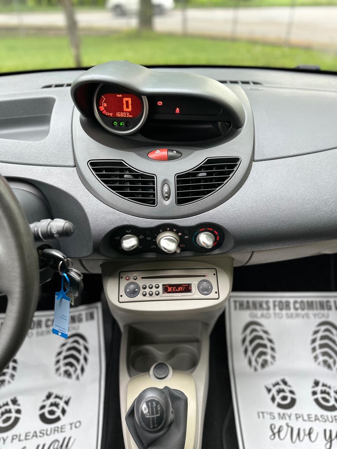 Renault Twingo 1.2 16V Quickshift Initiale NEOPATENTATI
