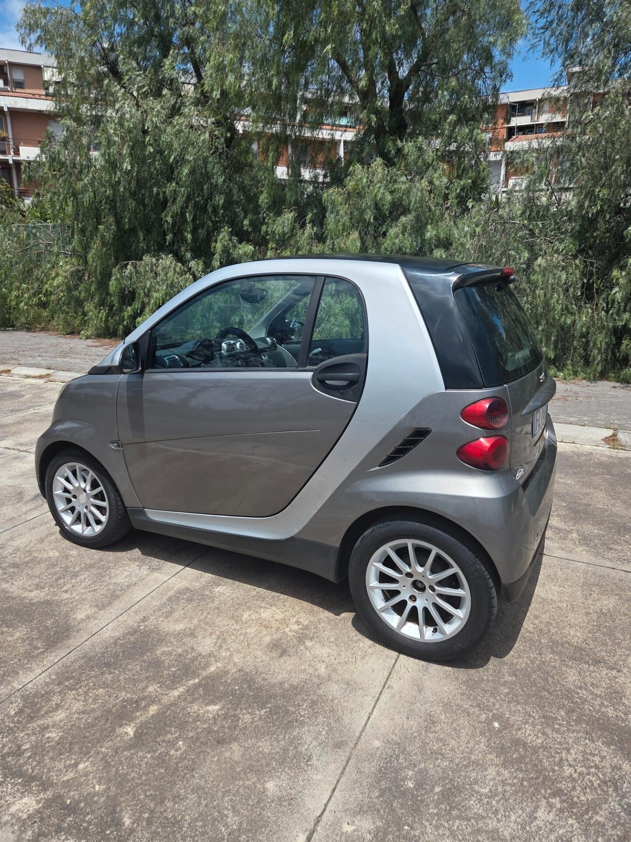 Smart ForTwo 1000 52 kW coupé pure