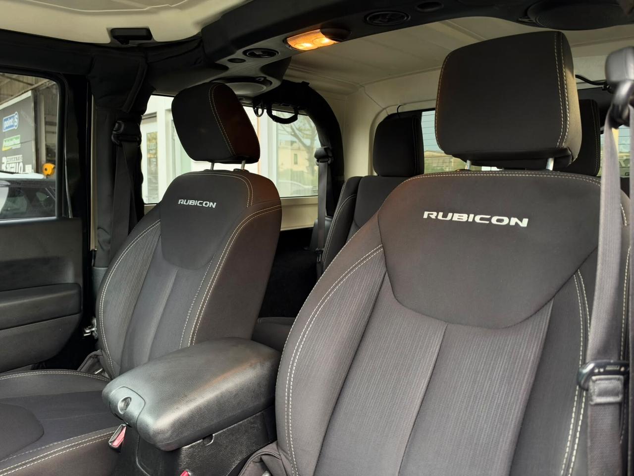 Jeep Wrangler Unlimited 2.8 CRD DPF Rubicon Auto