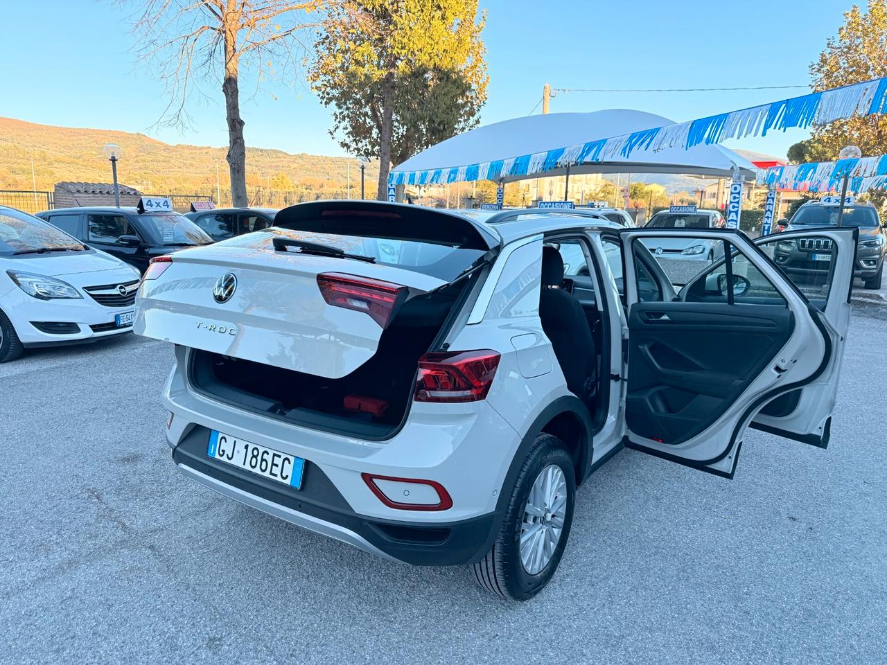 " DA VETRINA " Volkswagen T-Roc 2.0 TDI SCR Style