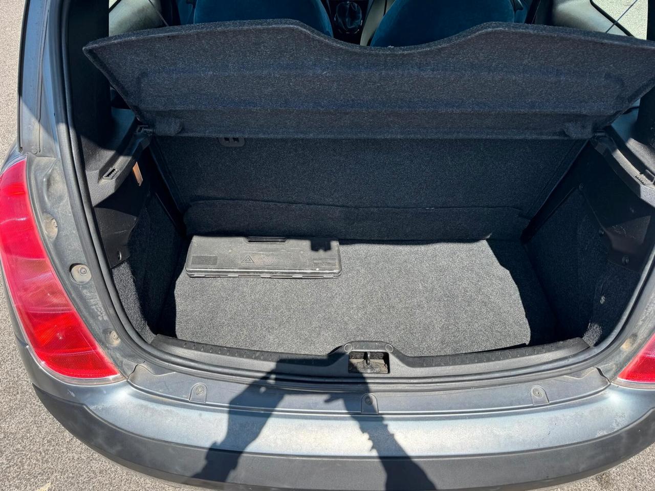 Lancia Ypsilon 1.2 BENZ 60CV FRIZIONE NUOVA 2006