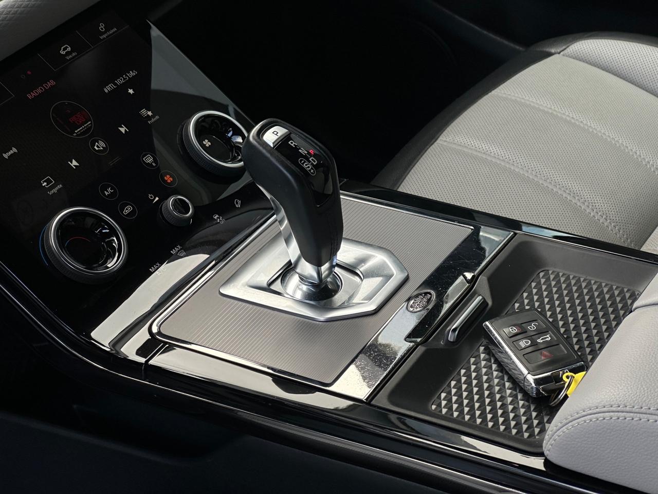 Land Rover Range Evoque 2.0D I4-L.Flw 150CV AWD Aut R-Dynamic HSE