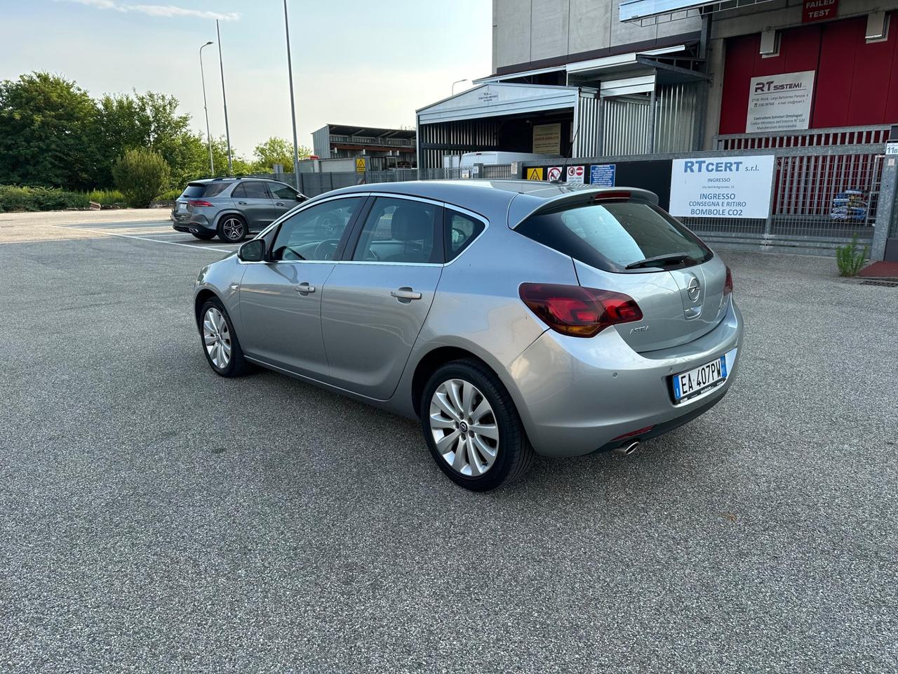 Opel Astra 1.4 Turbo 140CV 5 porte Cosmo