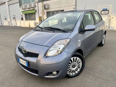 Toyota Yaris 1.3benz 2011 58.000km perfetta per neopatentati