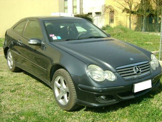 Mercedes Classe C Sportcoup�� 220 CDI Avantgarde