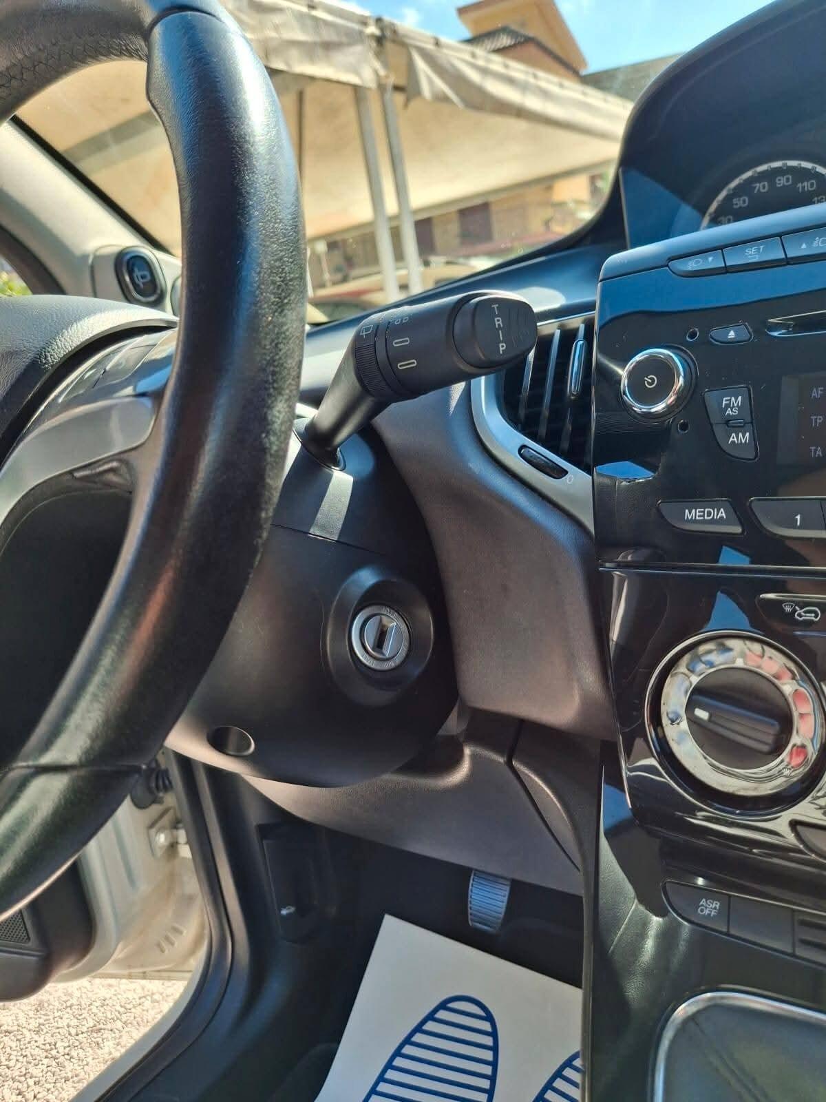 Lancia Ypsilon 1.3 MJT 16V 95 CV 5 porte S&S Gold