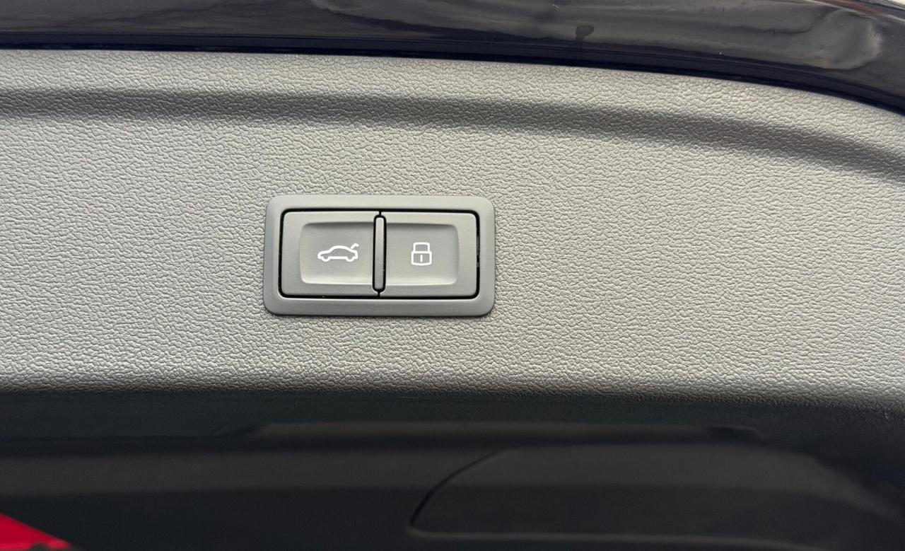 Audi A3 Sportback 2.0 TDI 150CV S-LINE