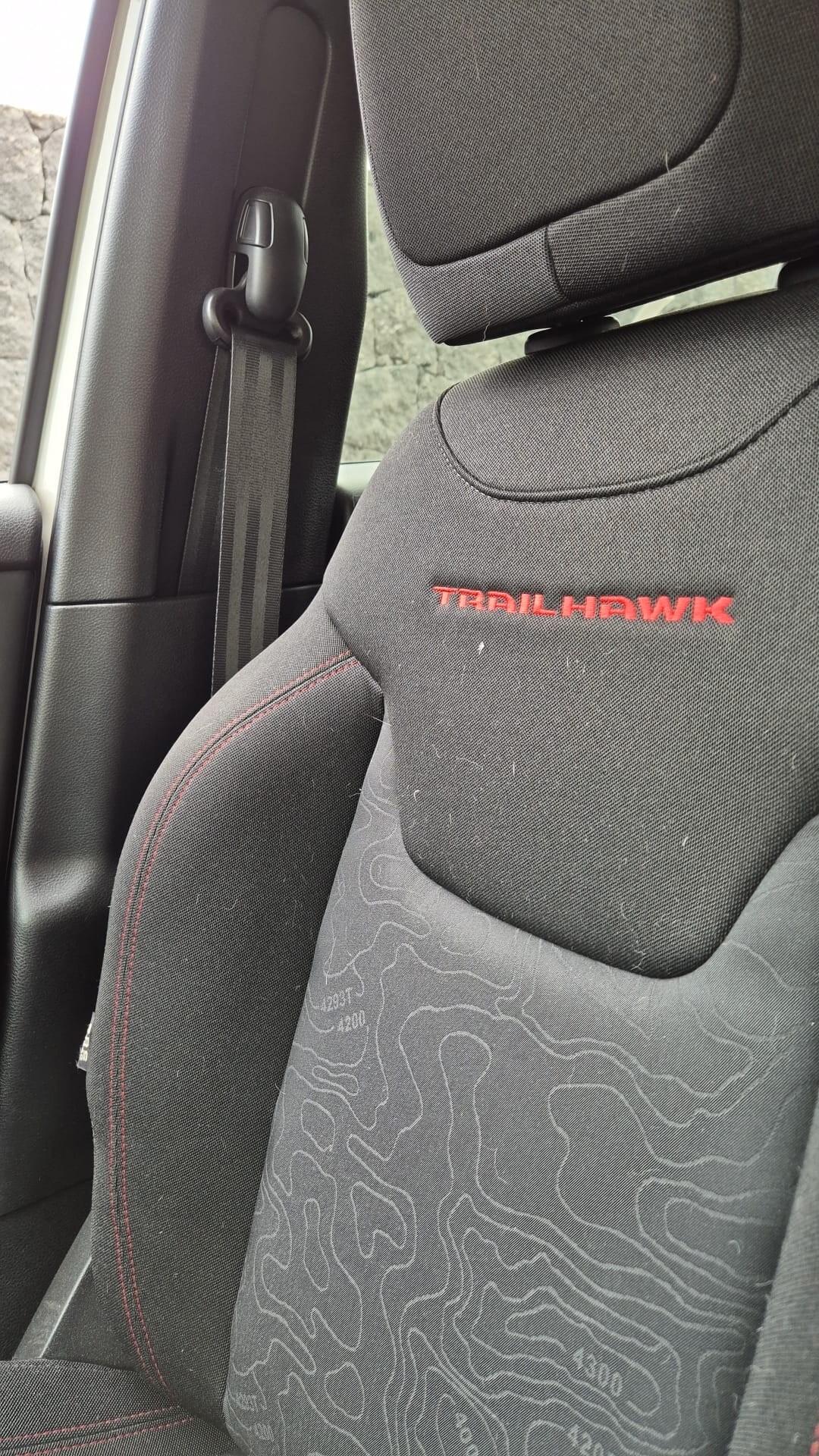 Jeep Renegade 2.0 Mjt 170CV 4WD Active Drive Low Trailhawk