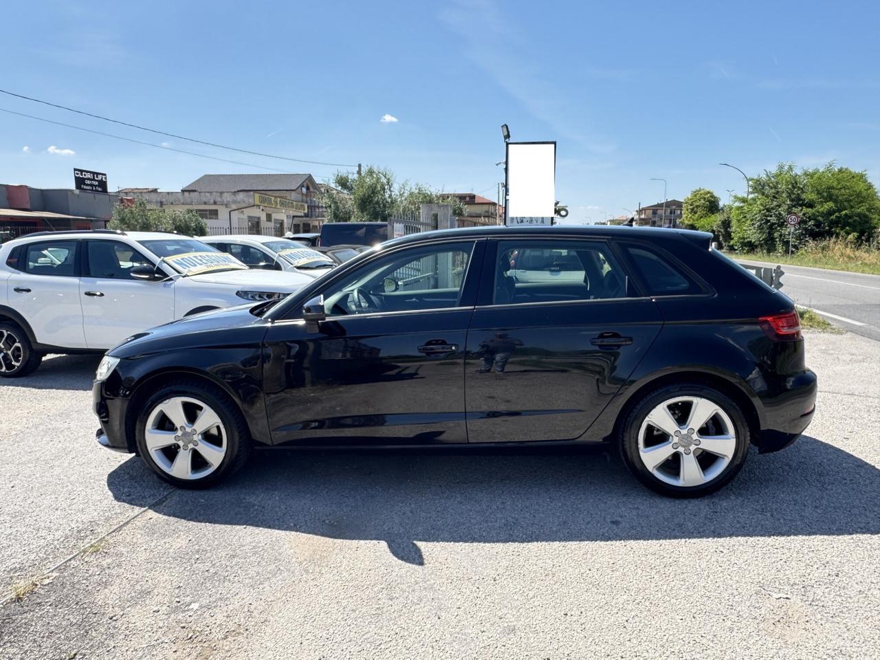 AUDI A3 SPORTBACK 1.6TDI ADATTA NEOPATENTATI