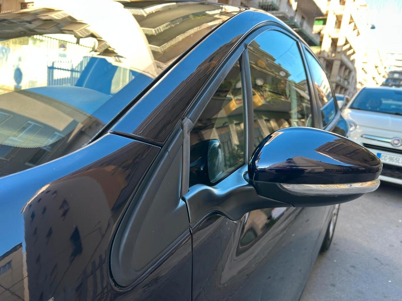 Peugeot 208 BlueHDi 75 Allure