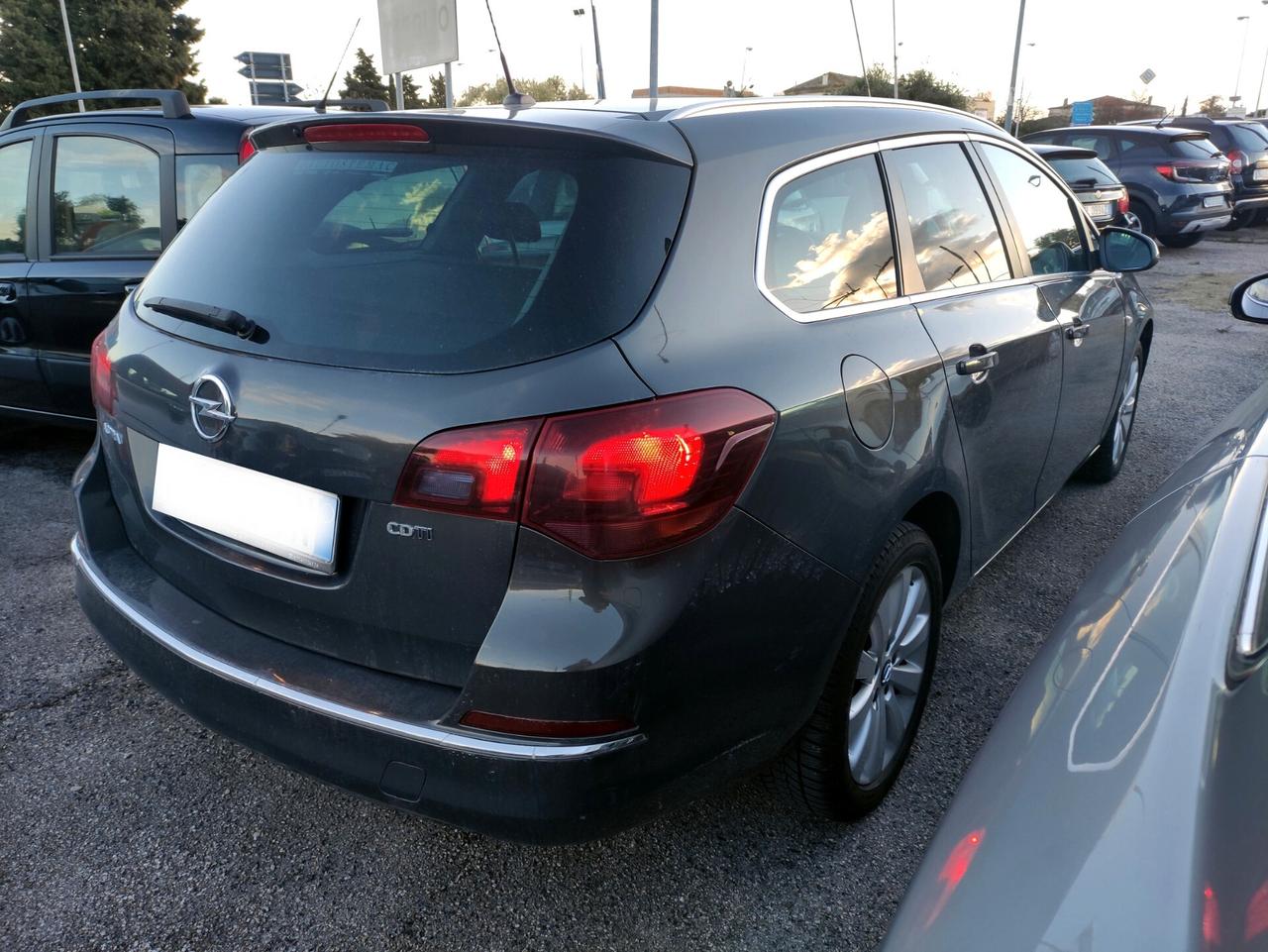 Opel Astra 1.7 CDTI Sports Tourer Cosmo