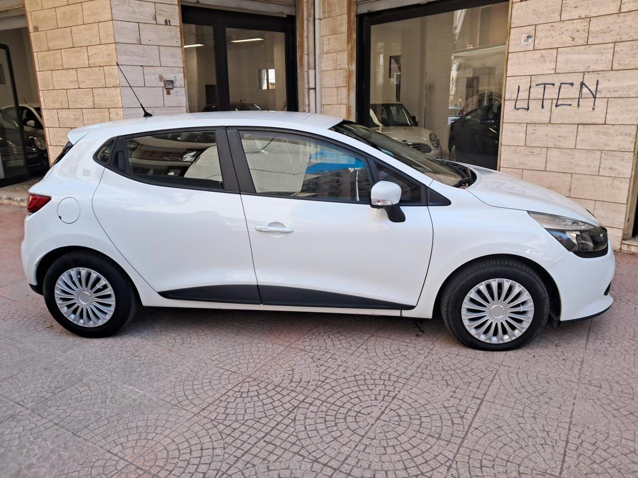 RENAULT CLIO 1.5 Diesel 75CV-NEOPATENTATI-Euro6490