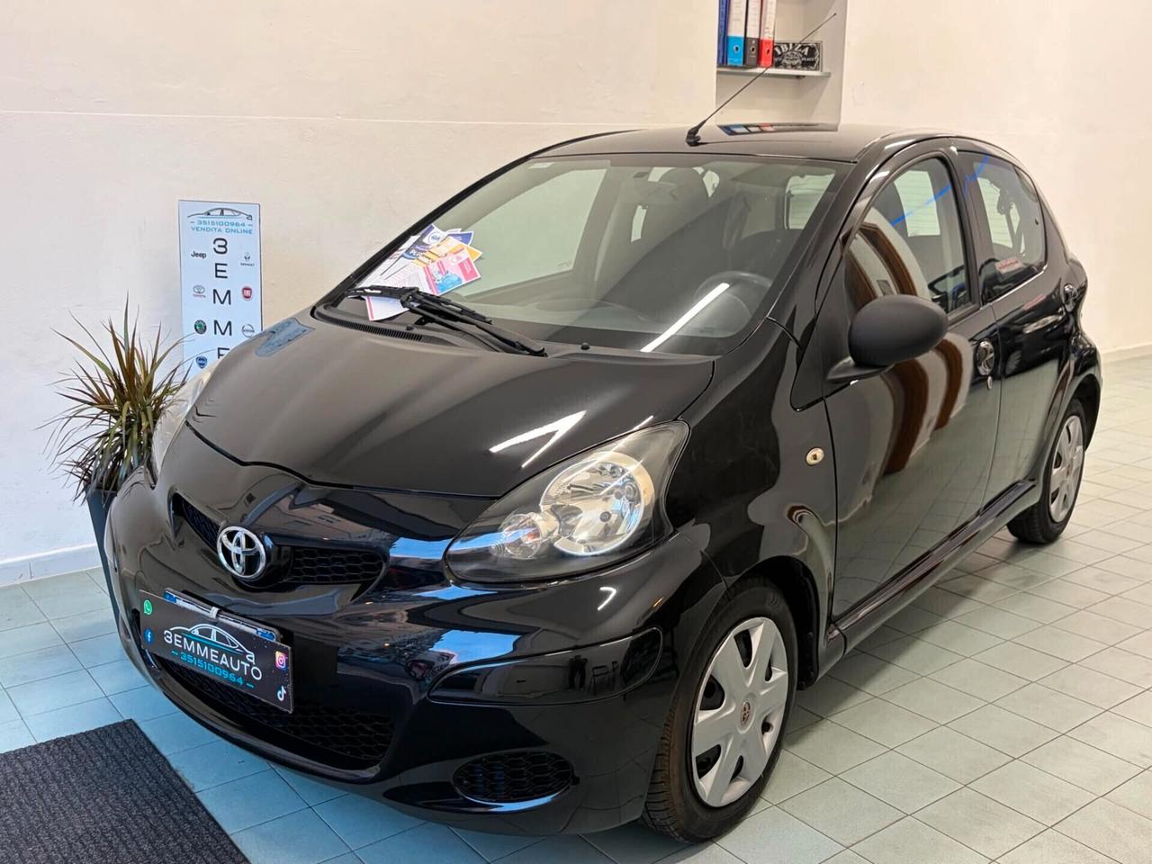 Toyota Aygo 1.0 68Cv 74.000KM 12 MESI DI GARANZIA