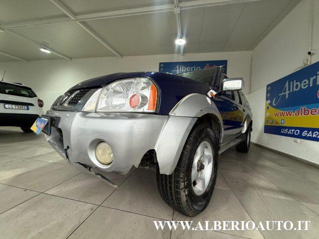 NISSAN Pick Up Pick-up 2.5 TD 4 porte Double Cab Navara