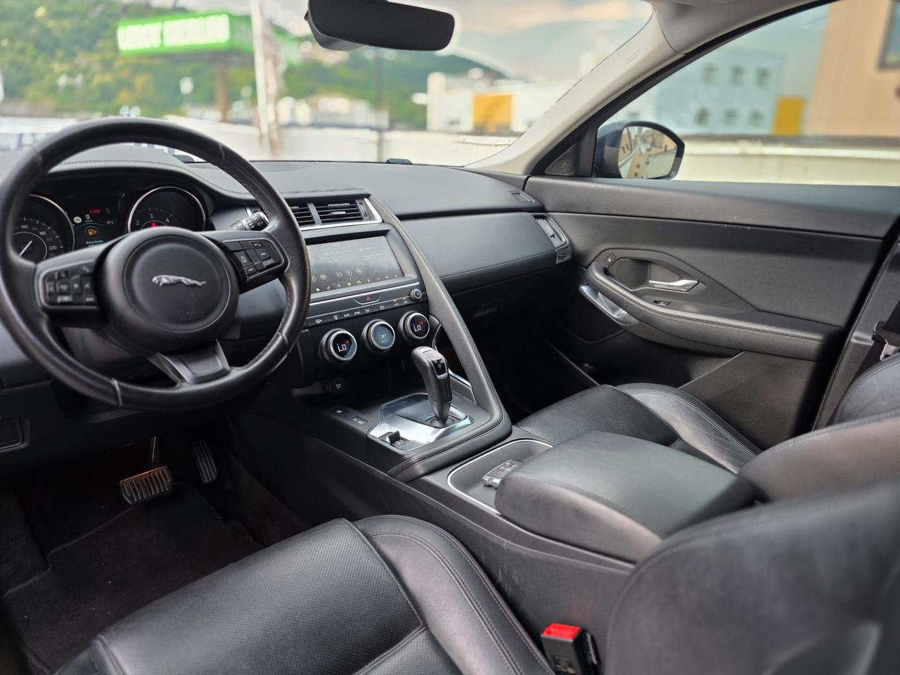 Jaguar E-Pace 2.0D 150 CV AWD aut. R-Dynamic HSE