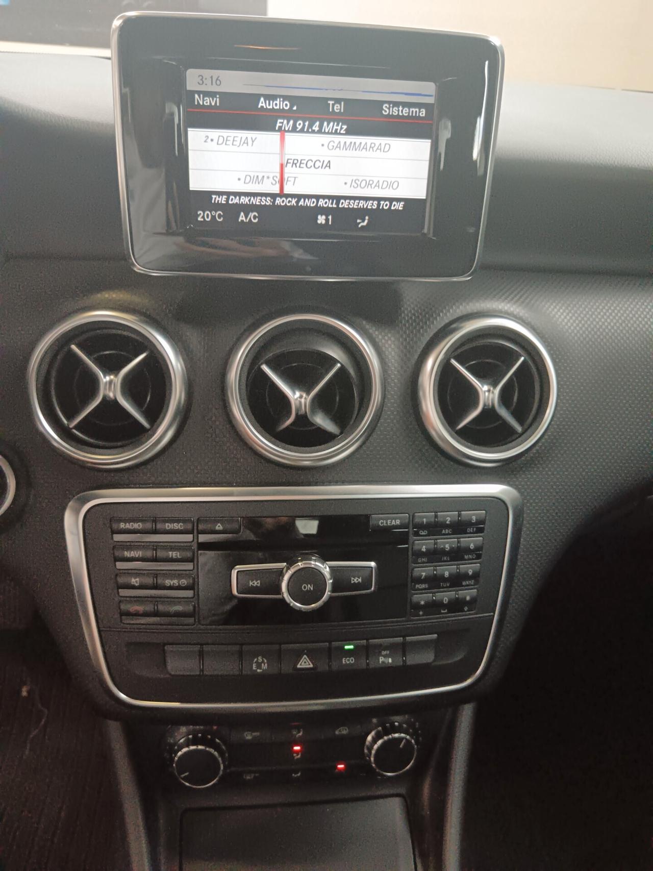 Mercedes-benz A 180 A 180 CDI BlueEFFICIENCY Automatic Sport