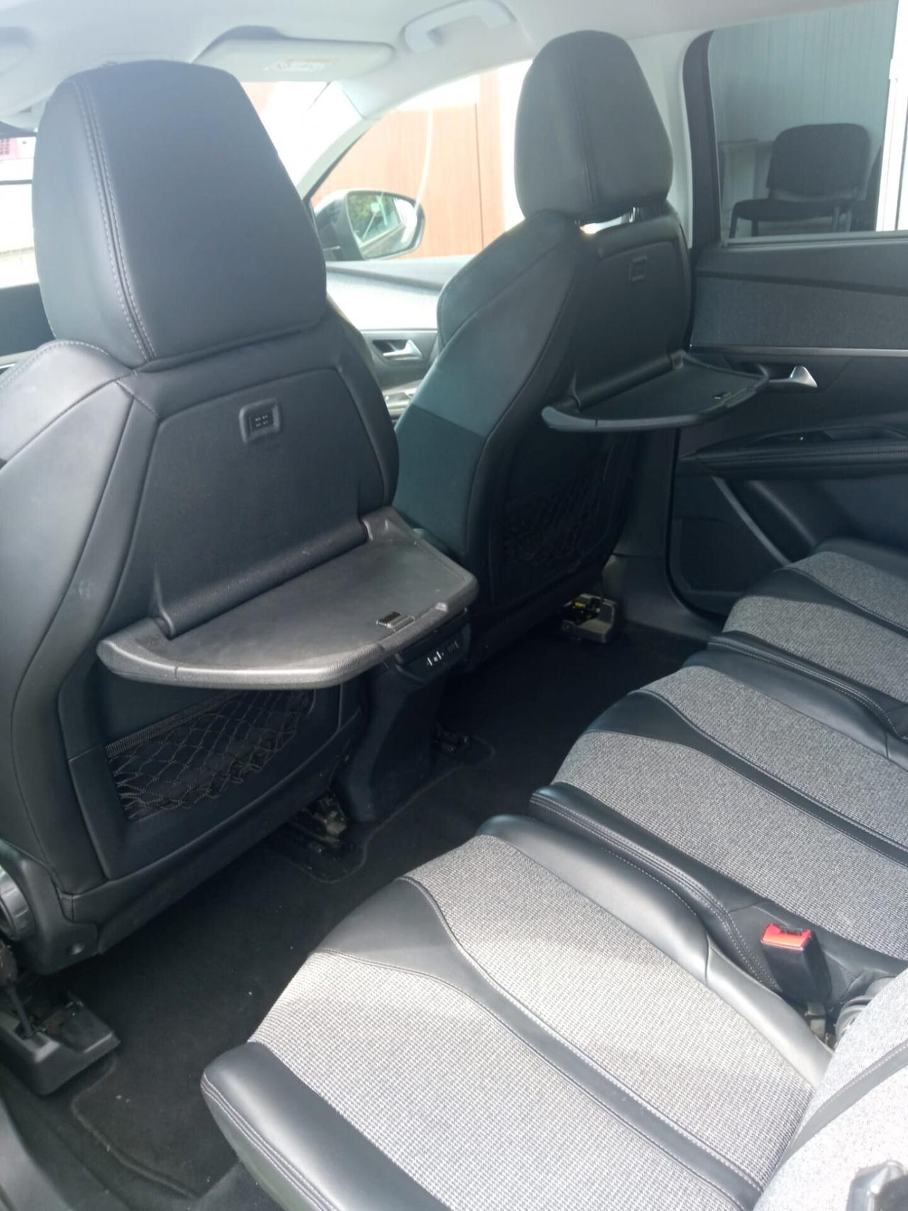 Peugeot 5008 BlueHDi 130 Allure AUTOMATICO 7 POSTI