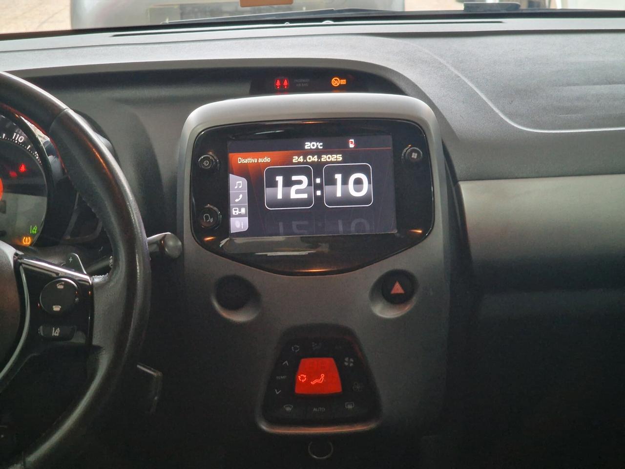 Toyota Aygo 1.0 VVT-i 72 CV 5 porte x-play MMT