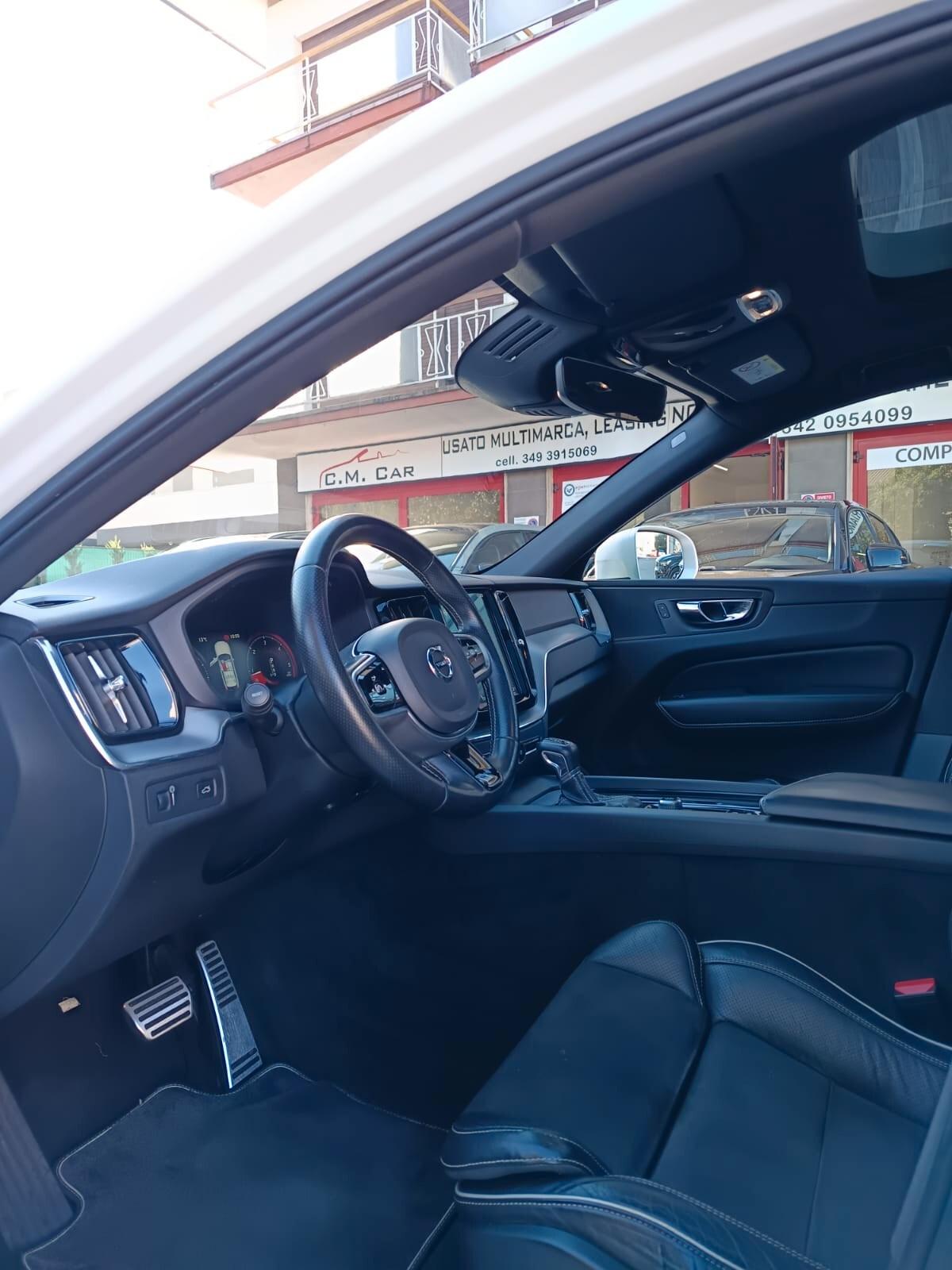 Volvo XC 60 D4 AWD Geartronic R-design