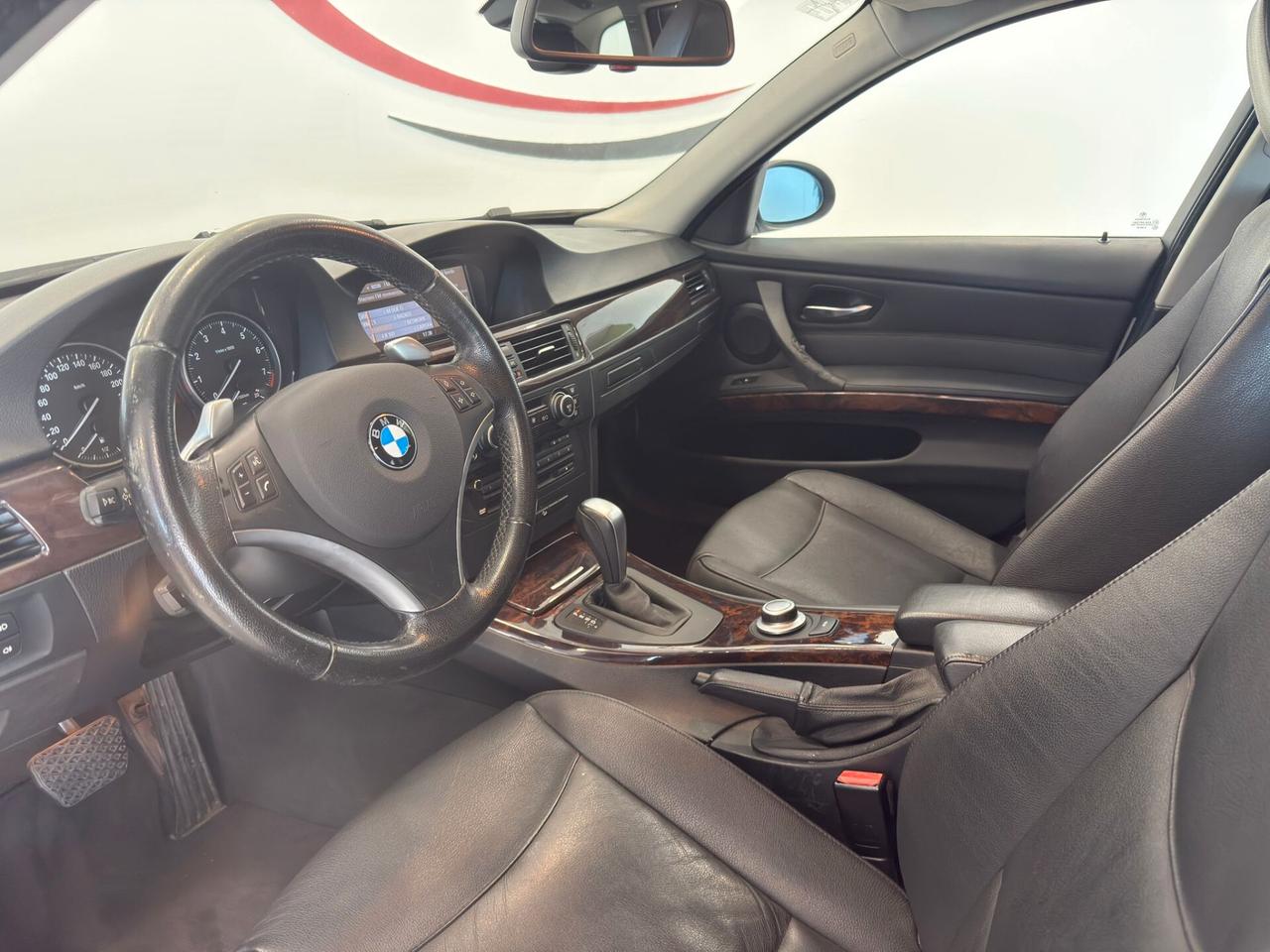 Bmw 330xi cat Touring Futura 272cv