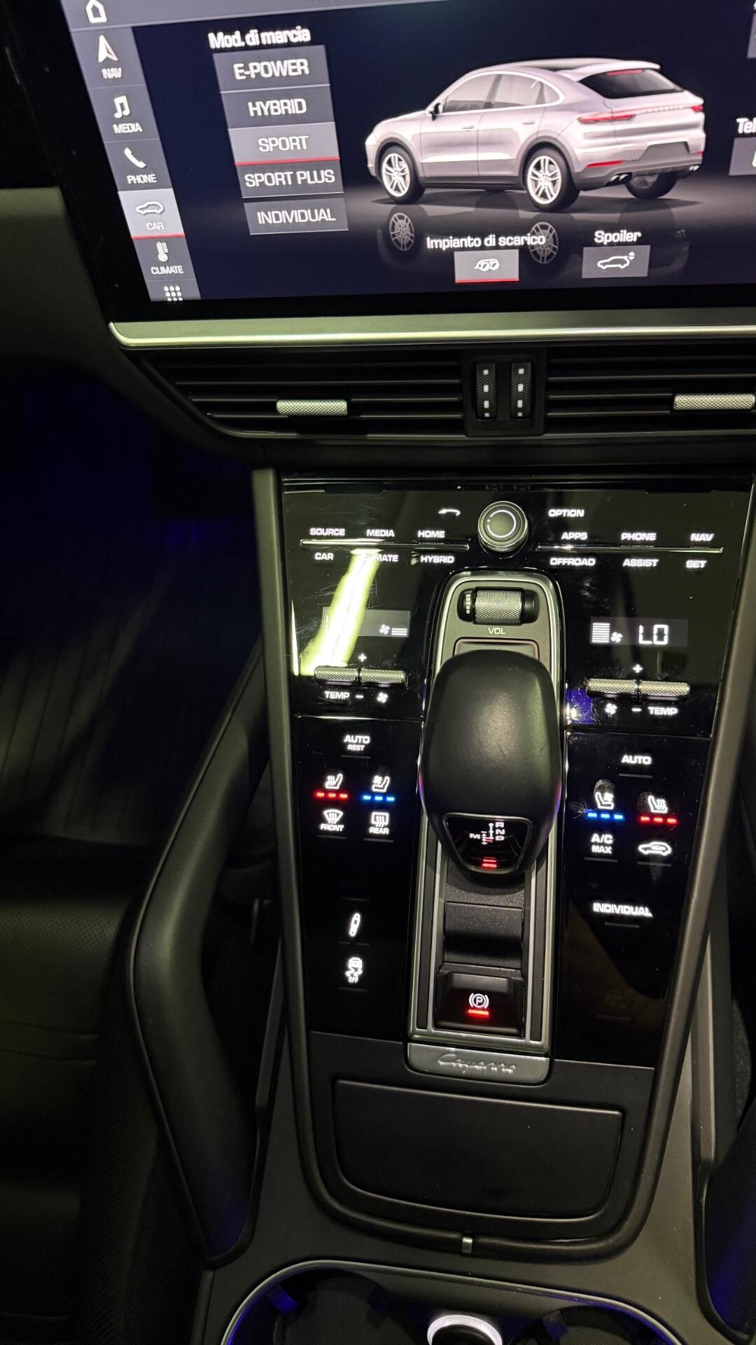 Porsche Cayenne Coupé 3.0 V6 E-Hybrid