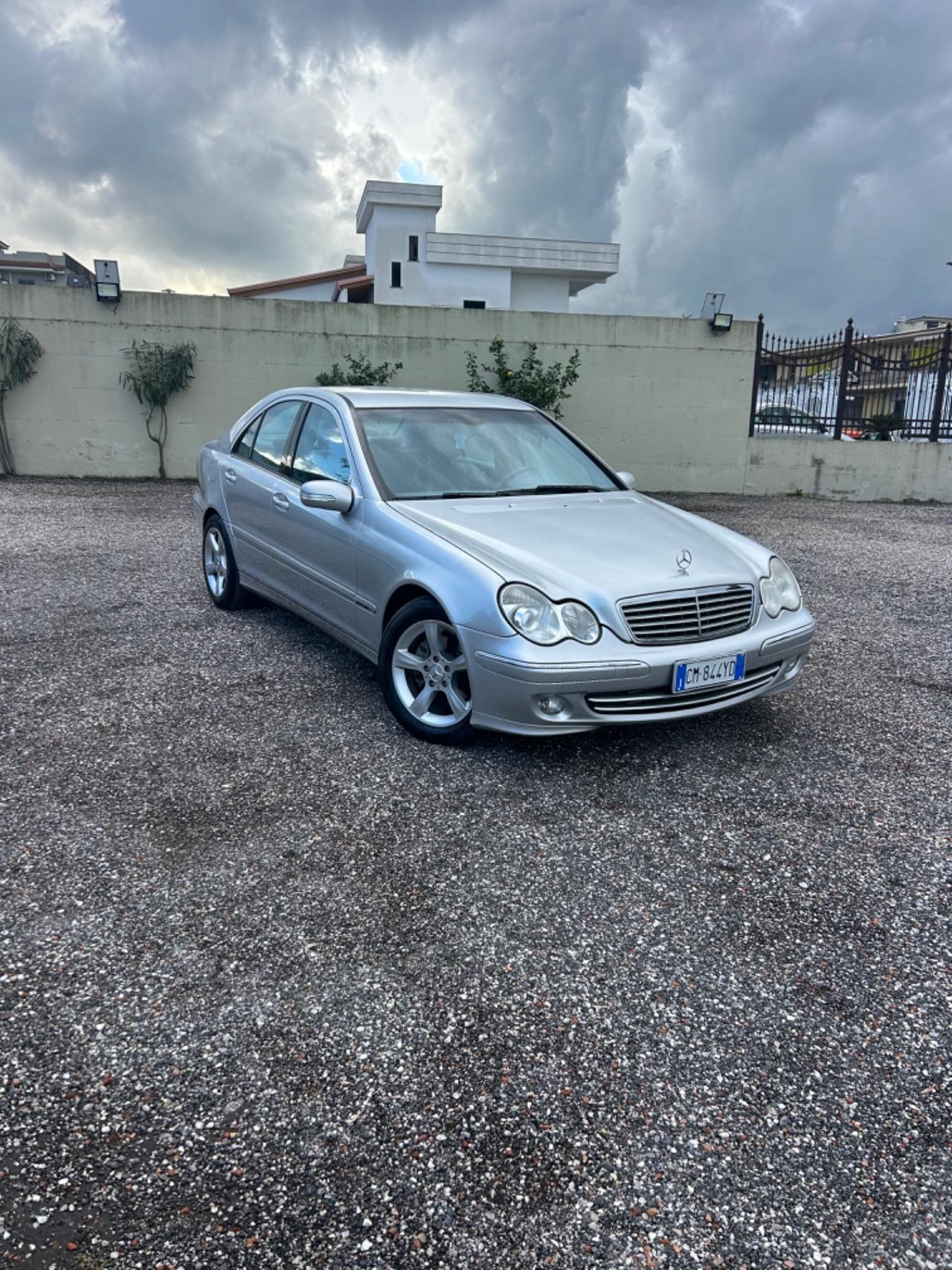 Mercedes-benz C 220 CDI cat Elegance