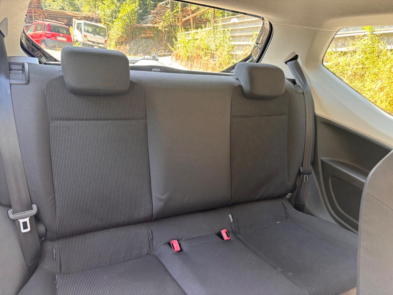 Volkswagen up! 1.0 3p. take