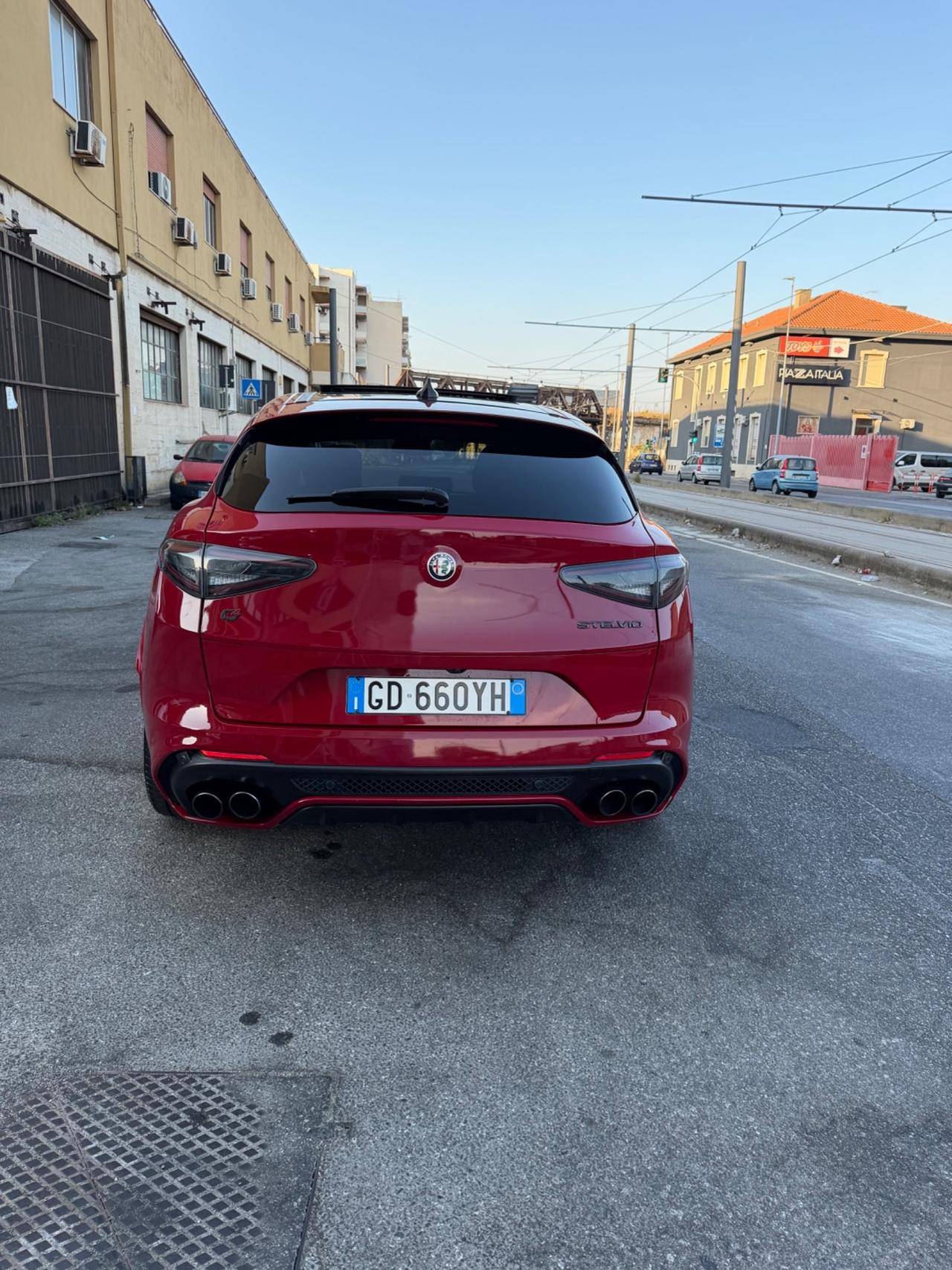 Alfa Romeo Stelvio 2.9 Bi-Turbo V6 510 CV AT8 Quadrifoglio